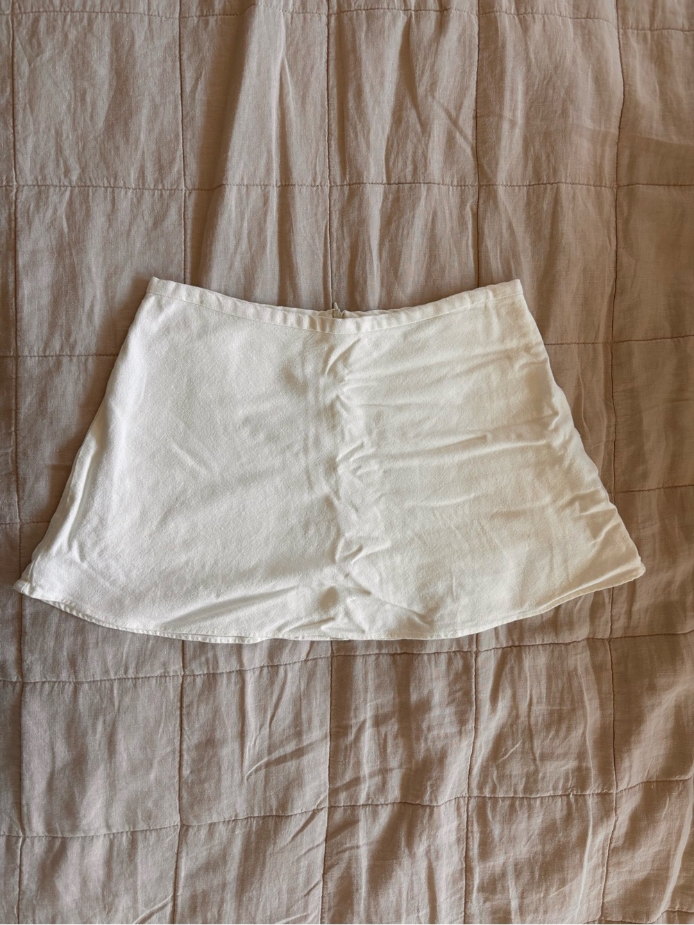 Brandy Melville White A-Line Mini Skirt